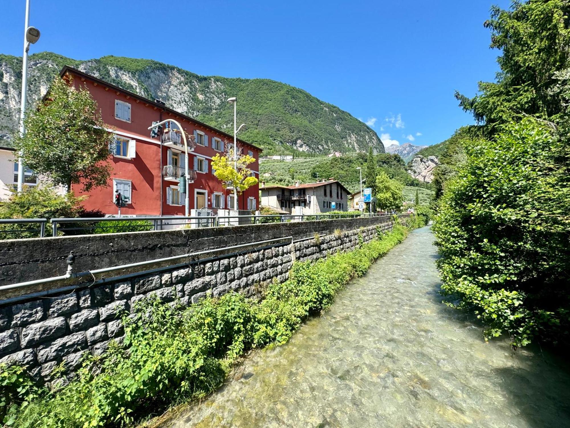 Das Rote Haus Riva del Garda Eksteriør billede
